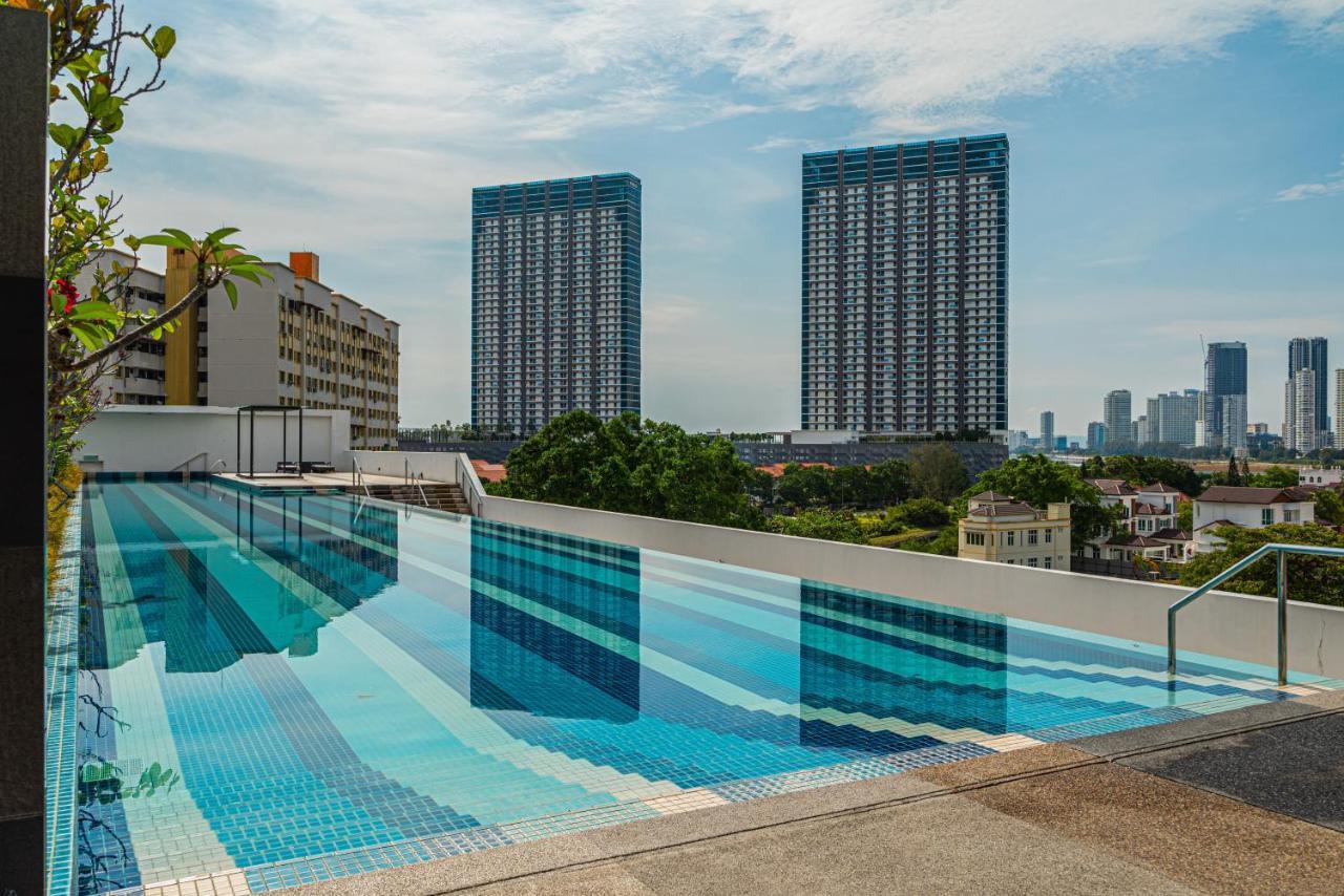 Fantasy Funland Retreat By The Only Bnb Tanjung Tokong Екстериор снимка