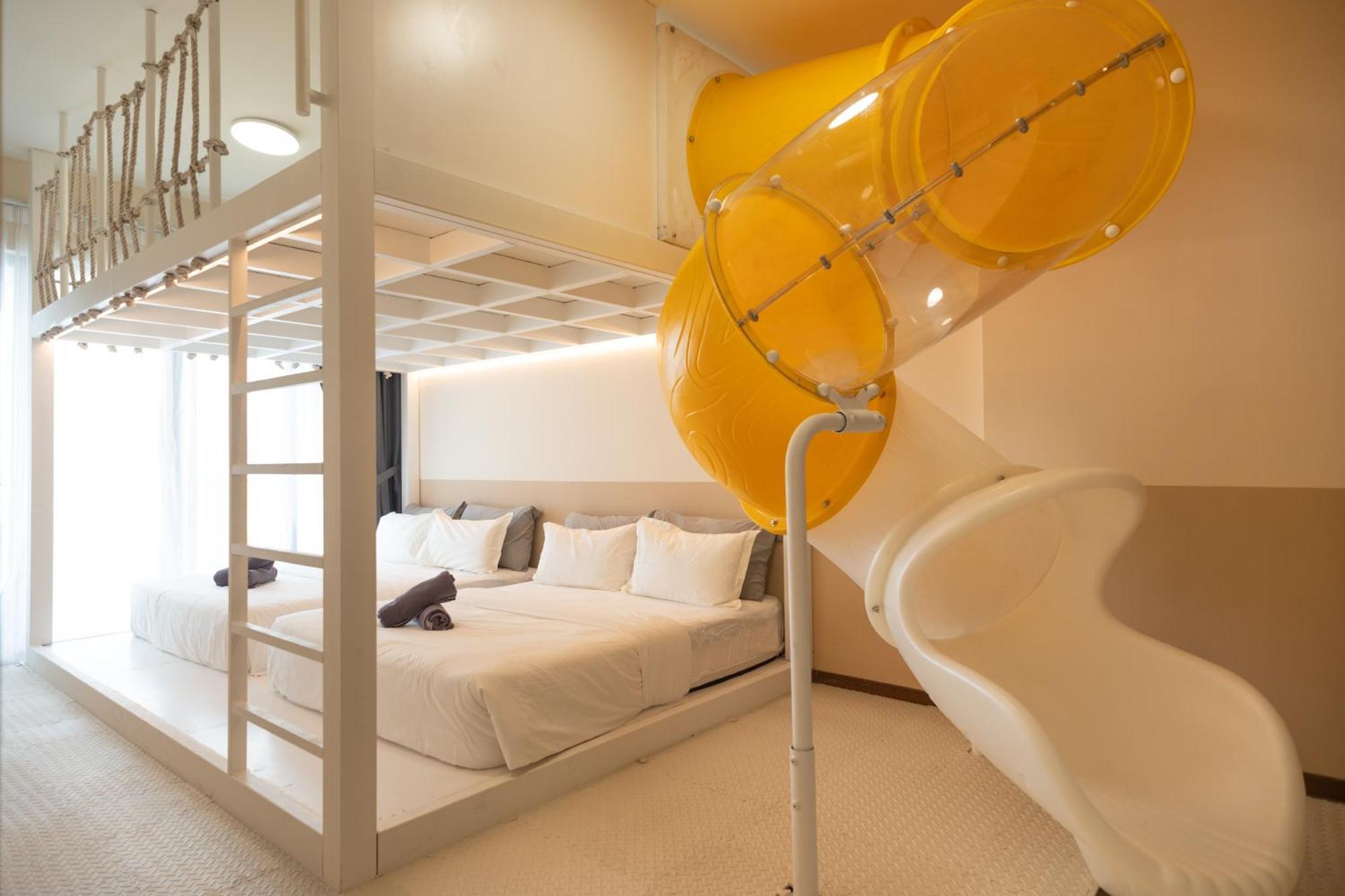 Fantasy Funland Retreat By The Only Bnb Tanjung Tokong Екстериор снимка